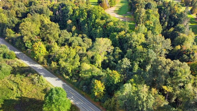 2 of 6 - 2460 Cowichan Bay Rd, Cowichan Bay, BC