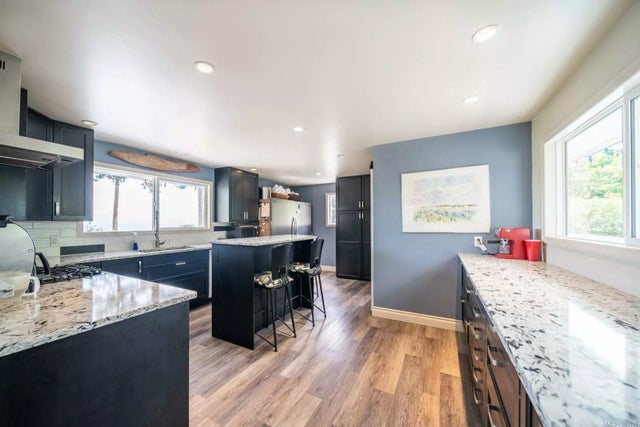 3 of 34 - 1636 Queequeg Trnabt, Gabriola Island, BC