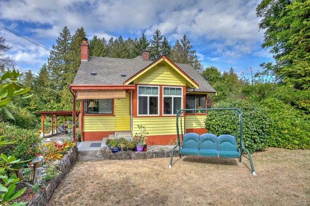 2 of 99 - 1395 Adelaide St, Crofton, BC