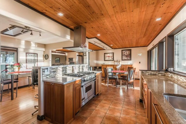 3 of 49 - 1017 Pat Burns Ave, Gabriola Island, BC