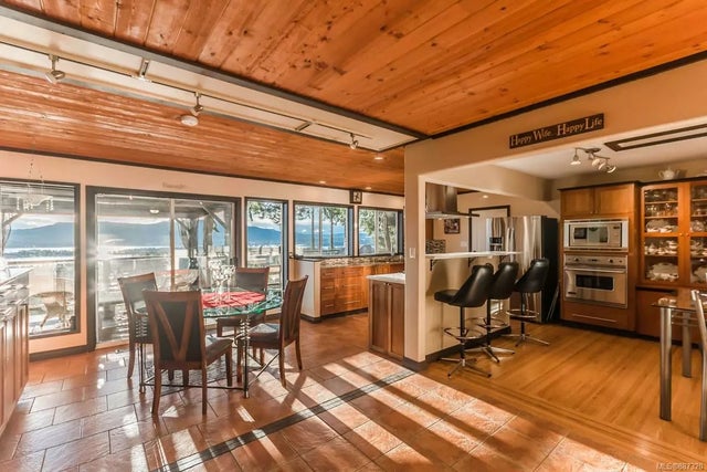 4 of 49 - 1017 Pat Burns Ave, Gabriola Island, BC