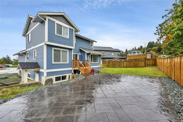 1 of 44 - 1711 Chaplin St 6, Crofton, BC