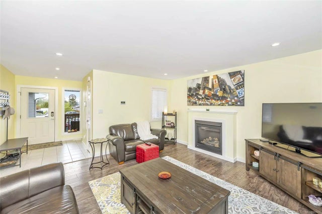 5 of 44 - 1711 Chaplin St 6, Crofton, BC