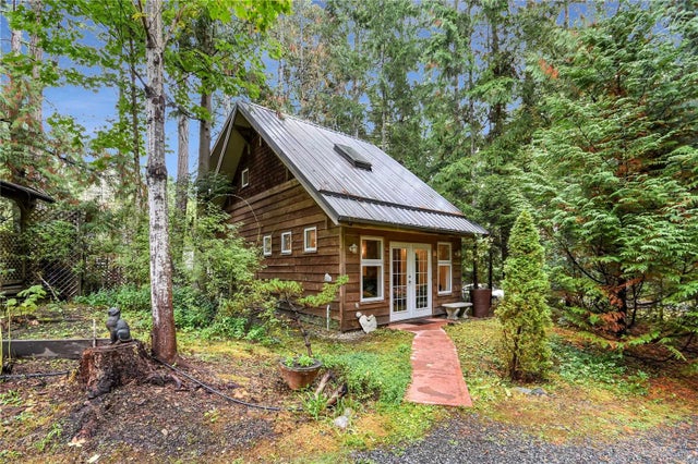 2 of 49 - 830 Carmen Cres, Gabriola Island, BC