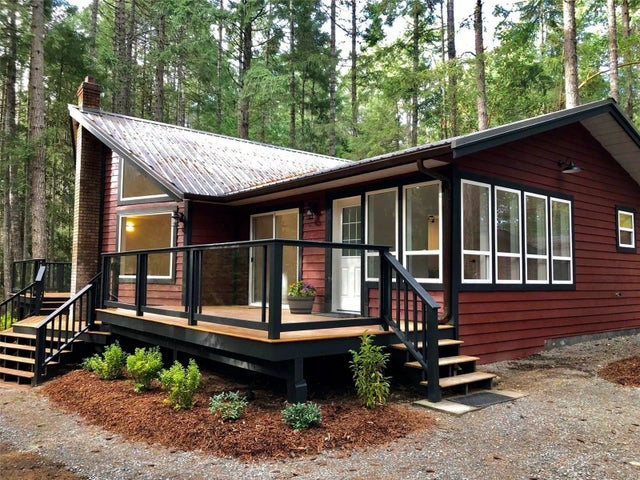 4 of 20 - 841 Mary Rd, Gabriola Island, BC