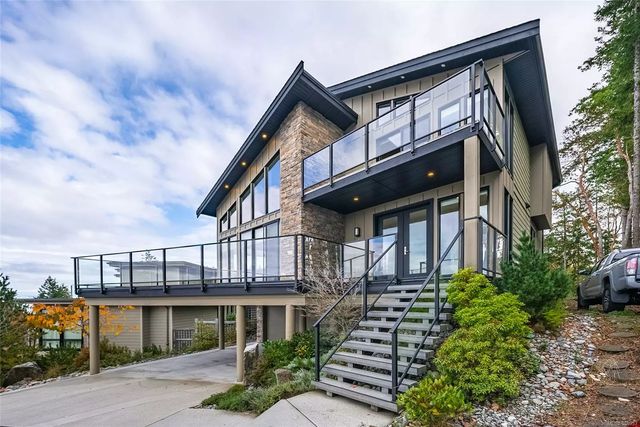 3 of 64 - 5345 Smokey Cres, Nanaimo, BC