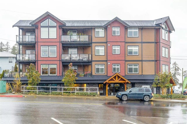 2 of 40 - 1533 Joan Ave 303, Crofton, BC