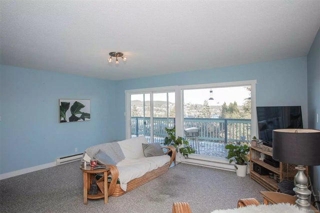 4 of 41 - 2212 Departure Bay Rd, Nanaimo, BC