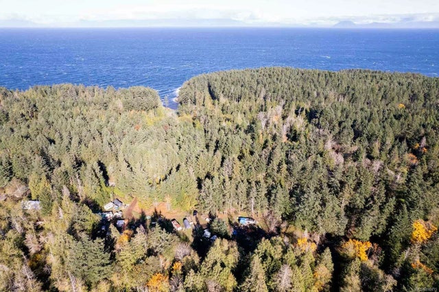 5 of 11 - 2965 North Rd, Gabriola Island, BC