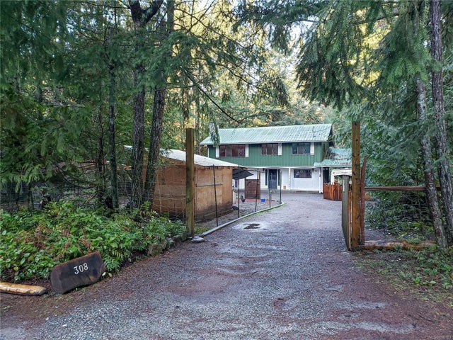 1 of 61 - 308 Malaspina Dr, Gabriola Island, BC