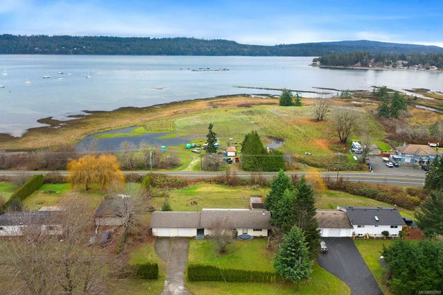 1 of 32 - 7460 Yake Rd, Fanny Bay, BC