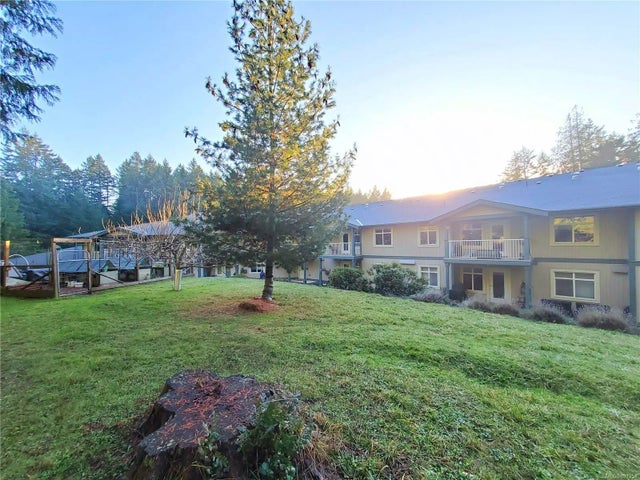 1 of 14 - 500 Argyle Lane 101, Gabriola Island, BC