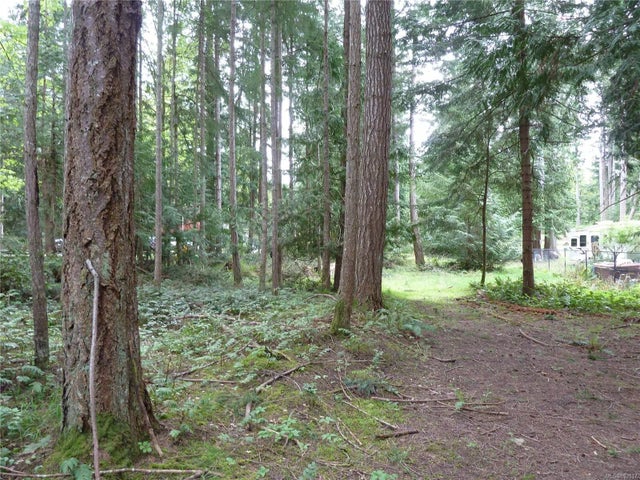 3 of 14 - Lt 8 Jeanette Ave, Gabriola Island, BC