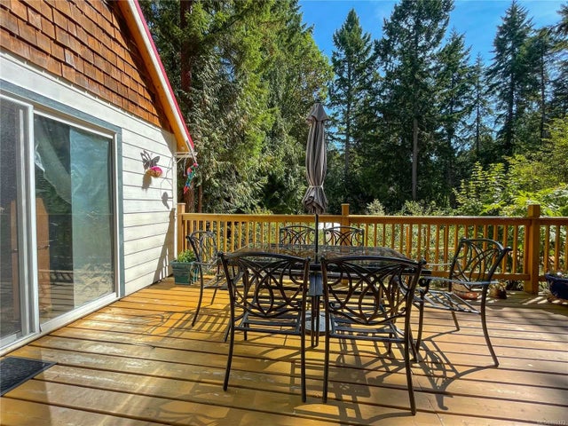 2 of 27 - 949 Carmen Cres, Gabriola Island, BC