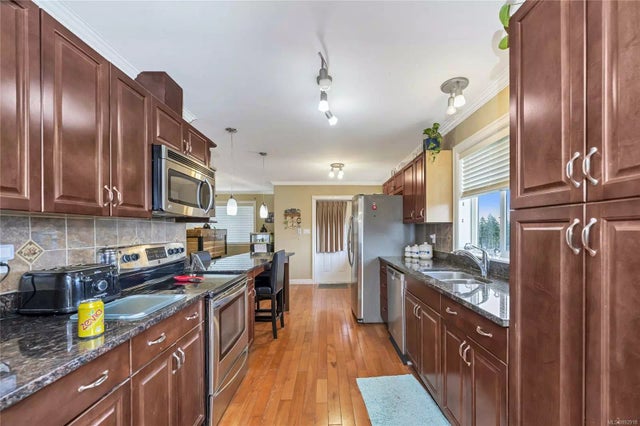 3 of 25 - 1723 Meagan St, Crofton, BC