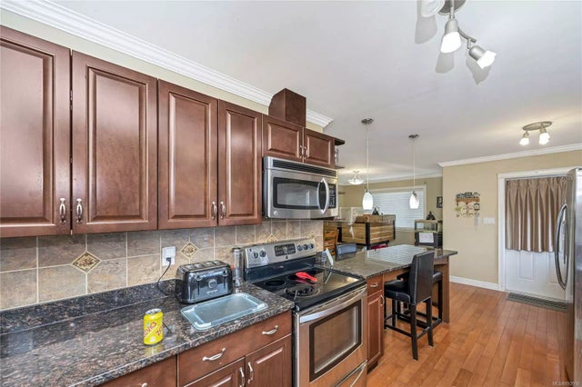 4 of 25 - 1723 Meagan St, Crofton, BC