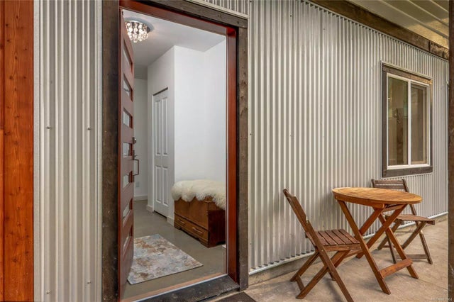 2 of 27 - 450 Dunshire Dr, Gabriola Island, BC