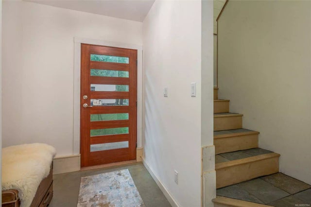 3 of 27 - 450 Dunshire Dr, Gabriola Island, BC