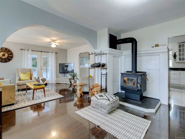 1 of 37 - 8000 York Ave, Crofton, BC