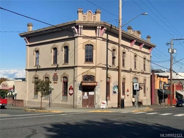 1 of 10 - 432 Fitzwilliam St, Nanaimo, BC