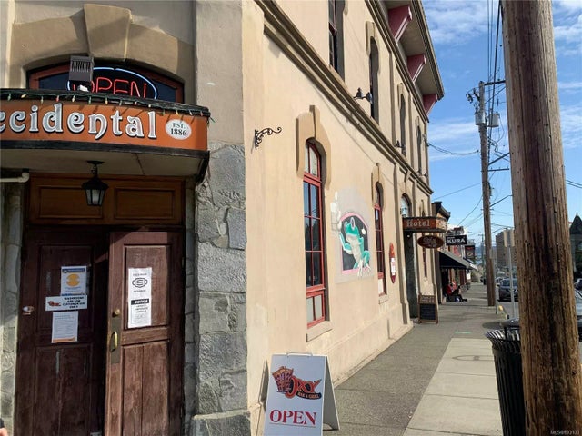 2 of 10 - 432 Fitzwilliam St, Nanaimo, BC