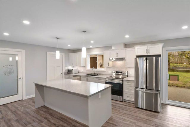 5 of 36 - 4372 Telegraph Rd, Cowichan Bay, BC