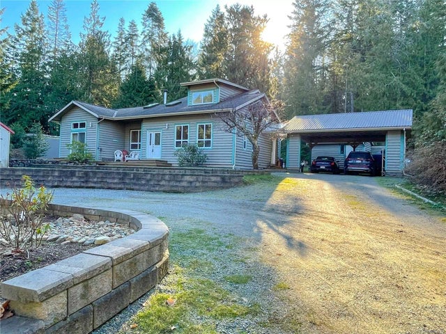 1 of 35 - 175 Easthom Rd, Gabriola Island, BC