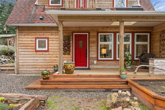 1 of 52 - 1630 Pequod Cres, Gabriola Island, BC