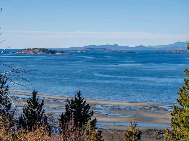 2 of 98 - 6532 Ptarmigan Way, Nanaimo, BC