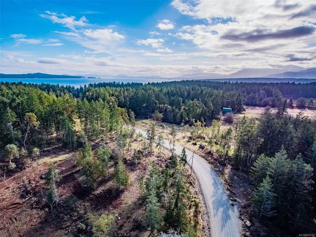2 of 33 - 3850 Yellow Point Rd, Nanaimo, BC