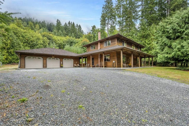 4 of 72 - 10001 Youbou Rd, Youbou, BC