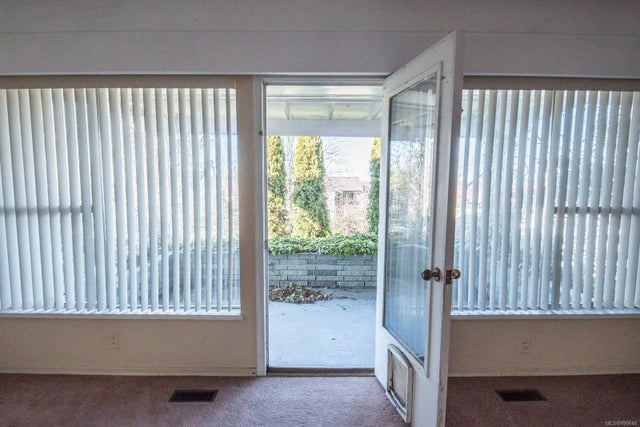 2 of 28 - 1563 Adelaide St, Crofton, BC