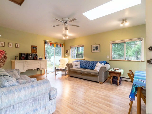 2 of 42 - 1445 Barrett Rd, Gabriola Island, BC