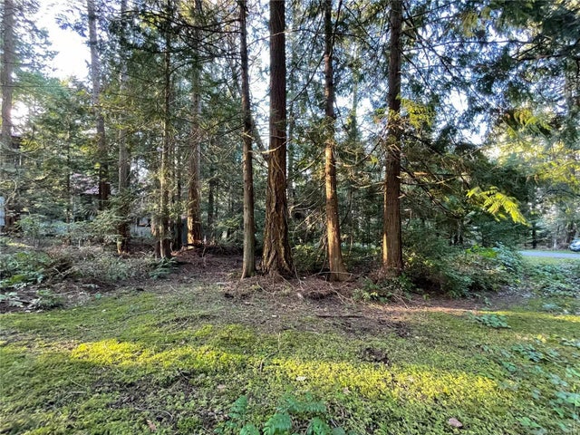 5 of 17 - 151 Malaspina Dr, Gabriola Island, BC