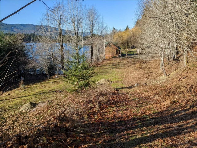 1 of 5 - 10231 Youbou Rd, Youbou, BC
