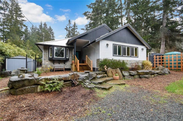 2 of 67 - 639 Gallagher Way, Gabriola Island, BC