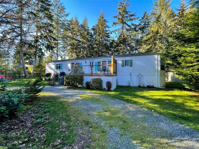 1 of 35 - 3030 Commodore Way, Gabriola Island, BC