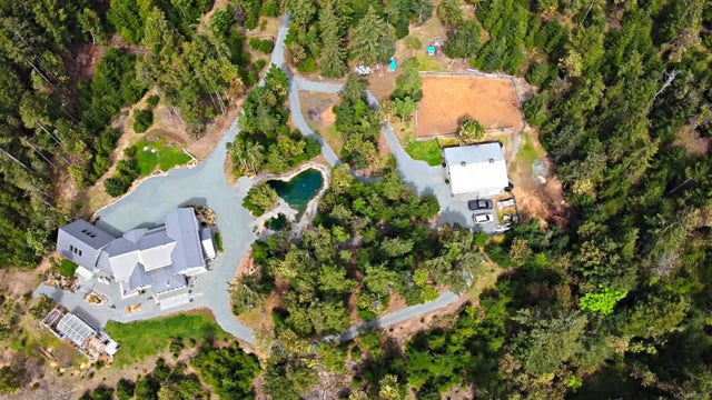 2 of 75 - 1235 Coats Dr, Gabriola Island, BC