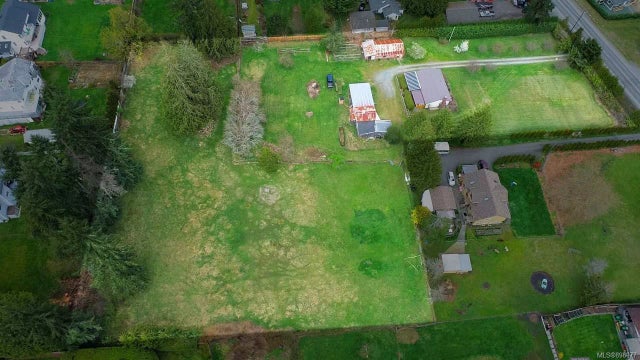 1 of 40 - 7854 Osborne Bay Rd, Crofton, BC