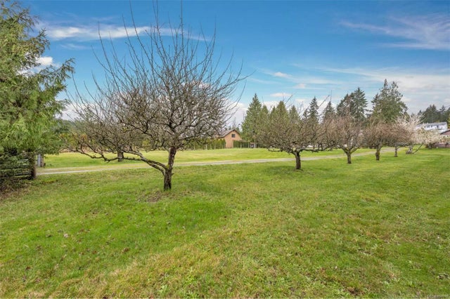 3 of 40 - 7854 Osborne Bay Rd, Crofton, BC