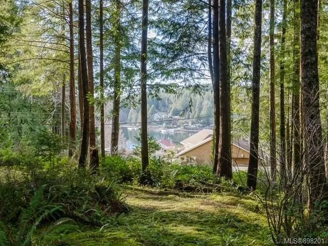 1 of 30 - 354 Bamfield Rd, Bamfield, BC