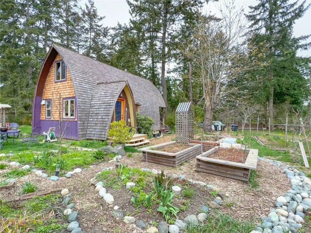 3 of 27 - 1463 Barrett Rd, Gabriola Island, BC
