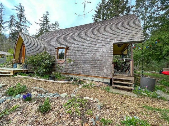 4 of 27 - 1463 Barrett Rd, Gabriola Island, BC