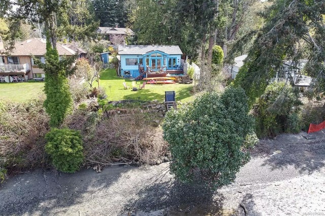 1 of 41 - 8047 Dyke Rd, Crofton, BC