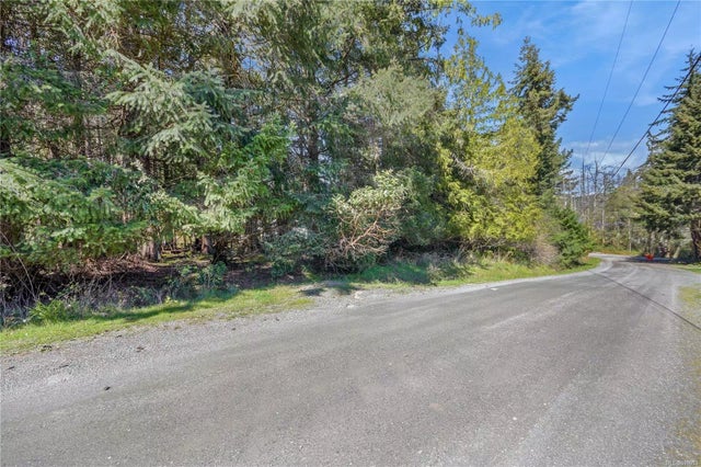 2 of 19 - Lt 1 Easthom Rd, Gabriola Island, BC