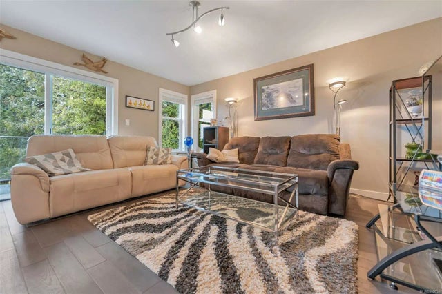 3 of 30 - 7957 Northview Dr, Crofton, BC