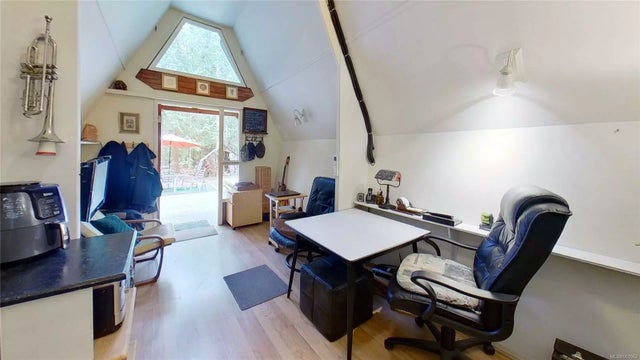 5 of 21 - 355 King Rd, Gabriola Island, BC