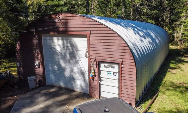 2 of 34 - 2910 South Rd, Gabriola Island, BC