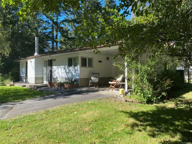 3 of 34 - 2910 South Rd, Gabriola Island, BC