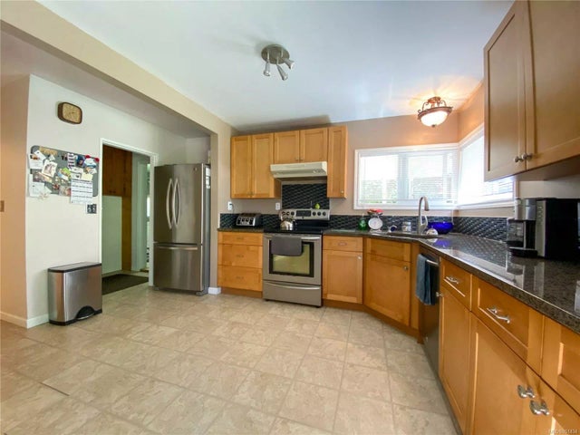 4 of 34 - 2910 South Rd, Gabriola Island, BC